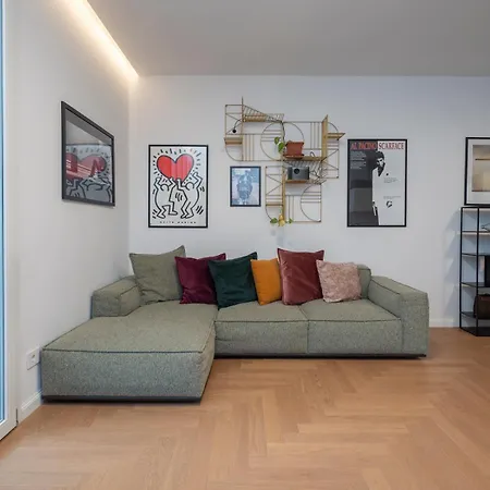 Luxury - Principe Eugenio 3 - 4 Piano * Milano