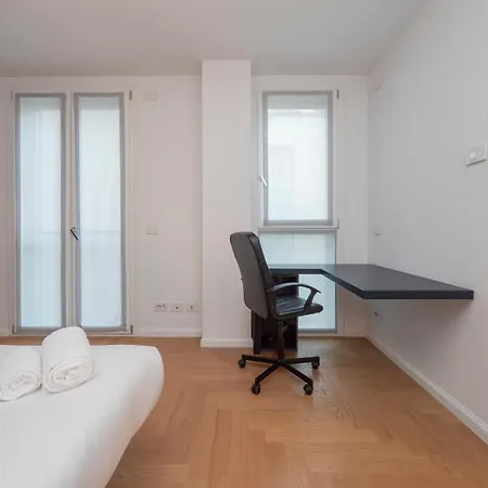Luxury - Principe Eugenio 3 - 4 Piano *
